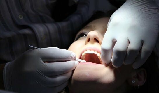 Verkehrsunfall – Kosten eines Zahnimplantats als vermehrte Bedürfnisse