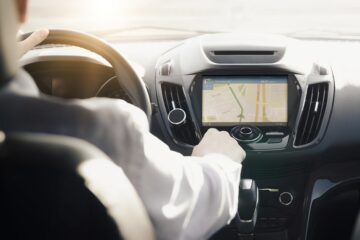 Verkehrsunfall: Angemessenheit von Mietwagenkosten – Navigationsgerät als Serienausstattung