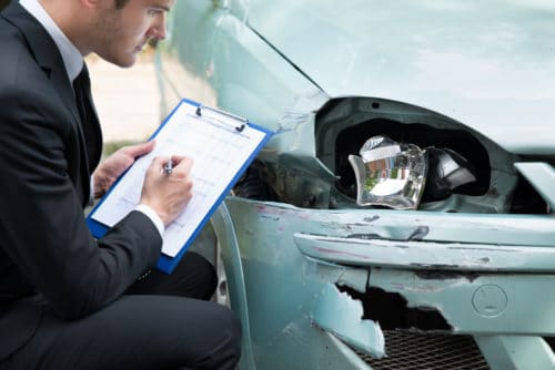 Verkehrsunfall - Restwertangebot des gegnerischen Kfz-Haftpflichtversicherers