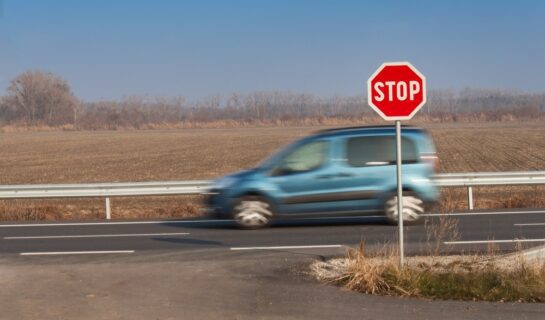 Verkehrsunfall – Anscheinsbeweis bei Missachtung der Wartepflicht
