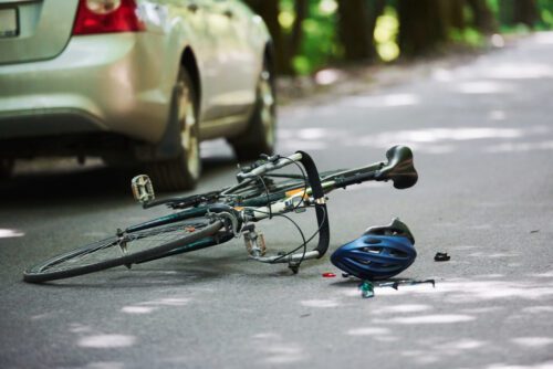 Verkehrsunfall mit falsch fahrenden Radfahrer